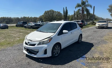 2012 Toyota Yaris z USA, uszkodzony, nr VIN JTDKTUD36CD523080